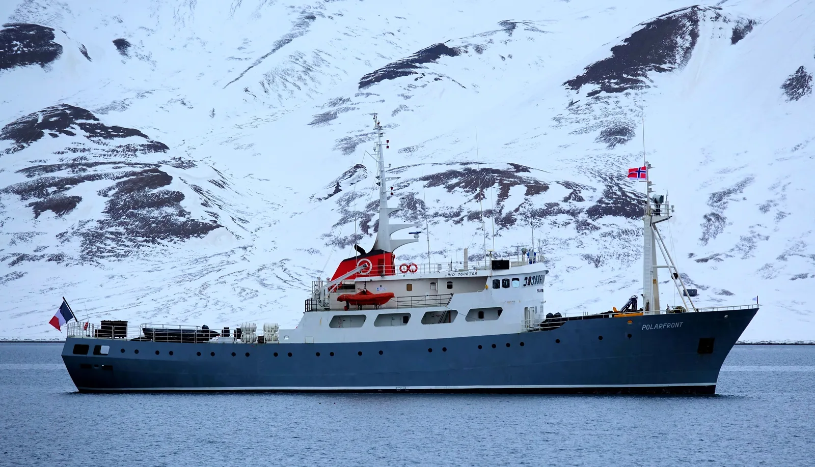 Polarfront-in-Adventfjorden