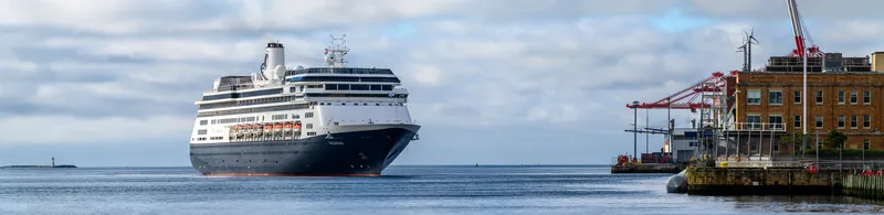 2024-06-10 02 MS VOLENDAM - IMO 9156515 - Halifax NS CAN