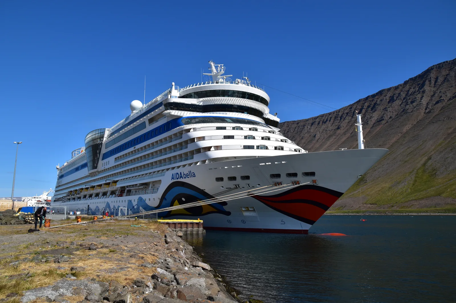 AIDAbella Isafjördur