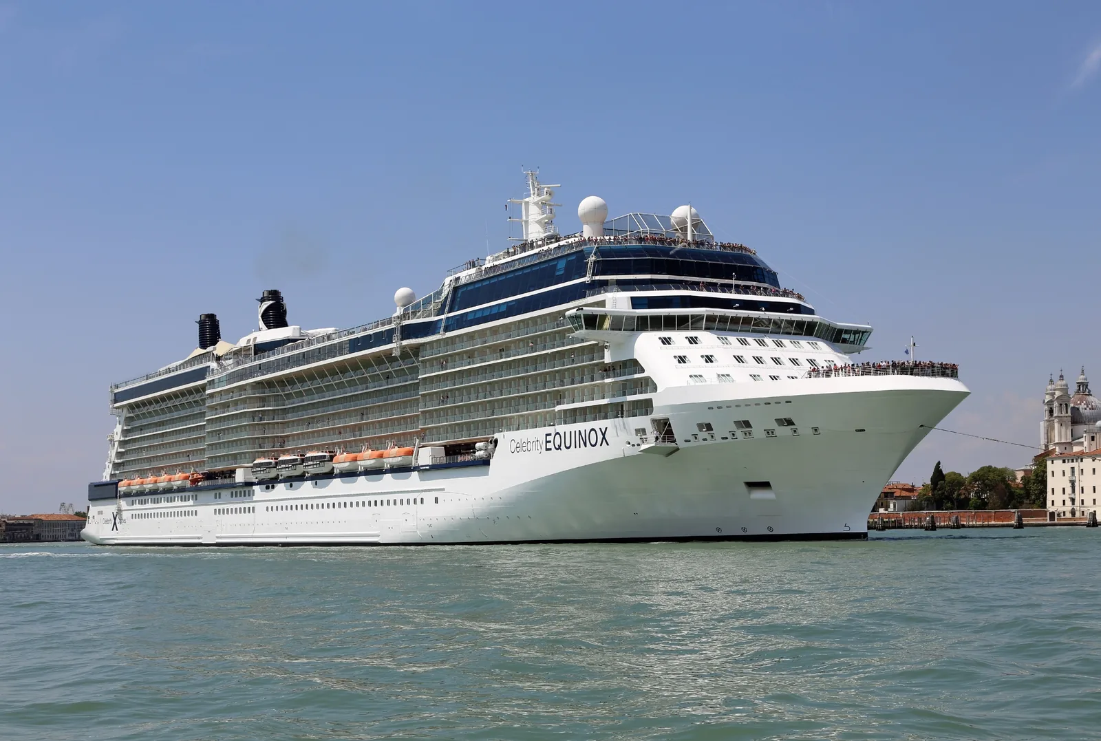 MS Celebrity Equinox R02