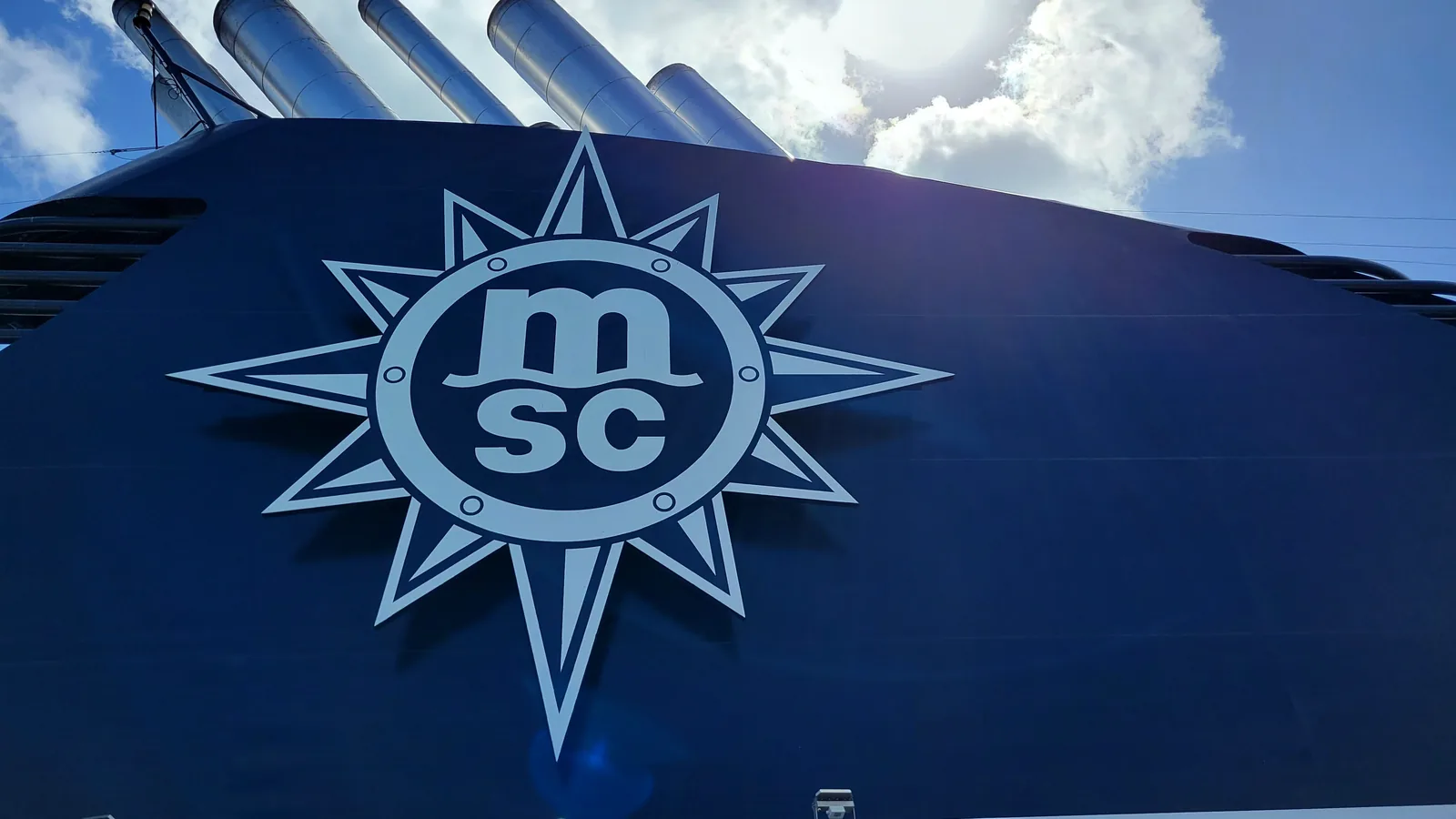 MSC Magnifica funnels (March 14, 2024) 01