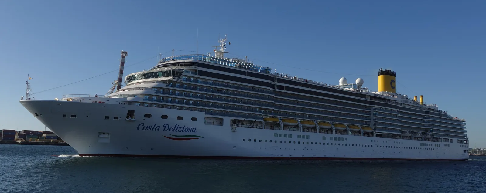 Costa Deliziosa leaving Fremantle, March 2025, 02