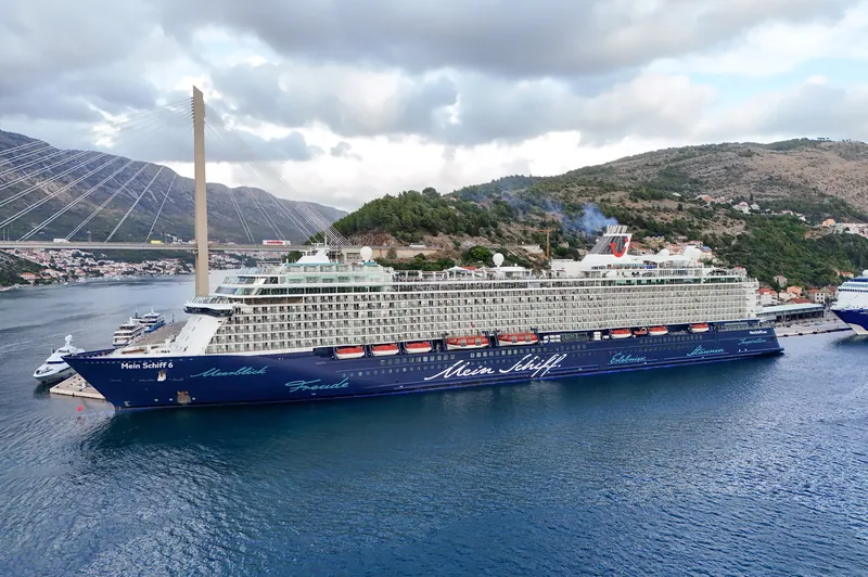 Mein Schiff 6 TUI cruise